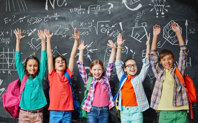 Vorbereitung auf die Schule im Waldkindergarten.
