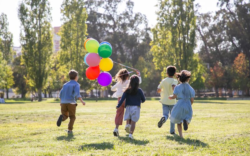 Geburtstagsfeiern im Waldkindergarten